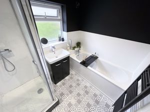 Photo 16- click for photo gallery